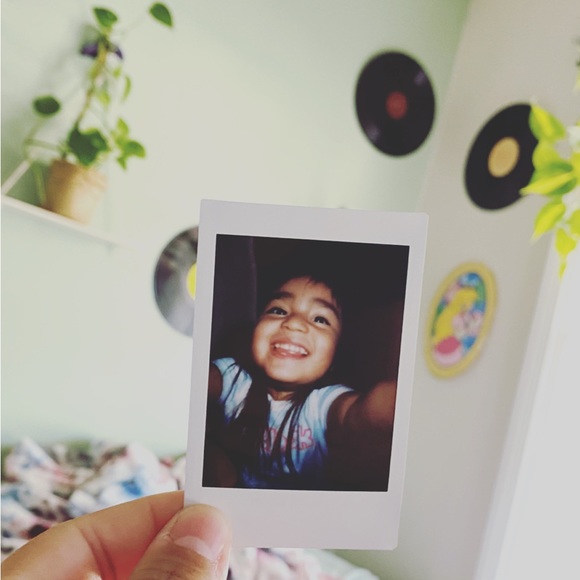 Meet your Posher, Dayana - Picture 2 of 3